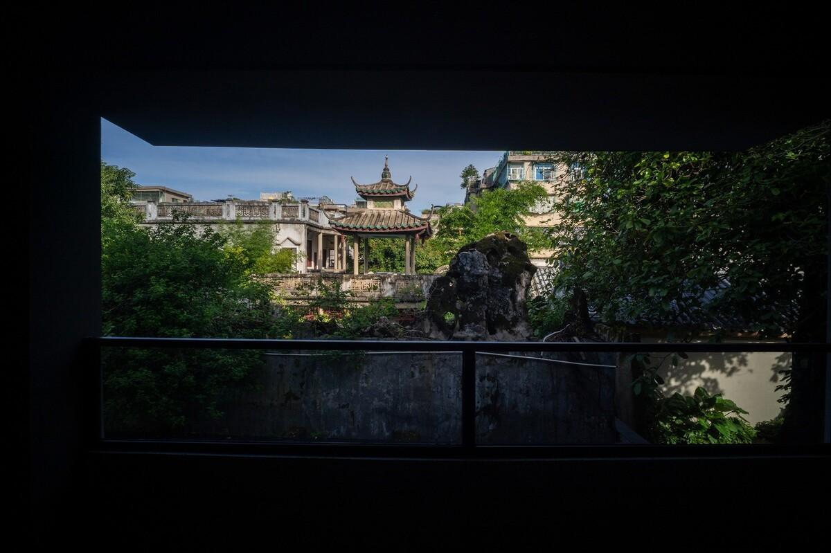 潮州有熊酒店 / 以靠建筑