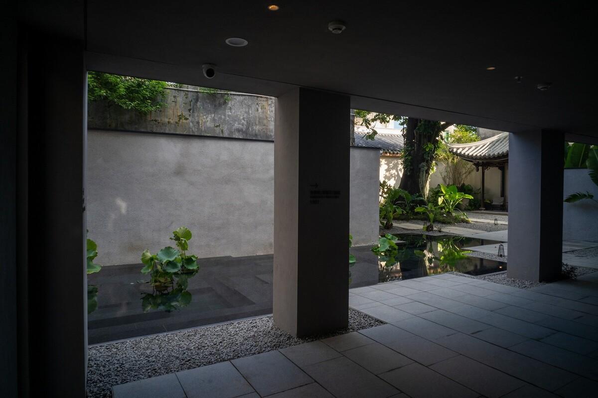 潮州有熊酒店 / 以靠建筑