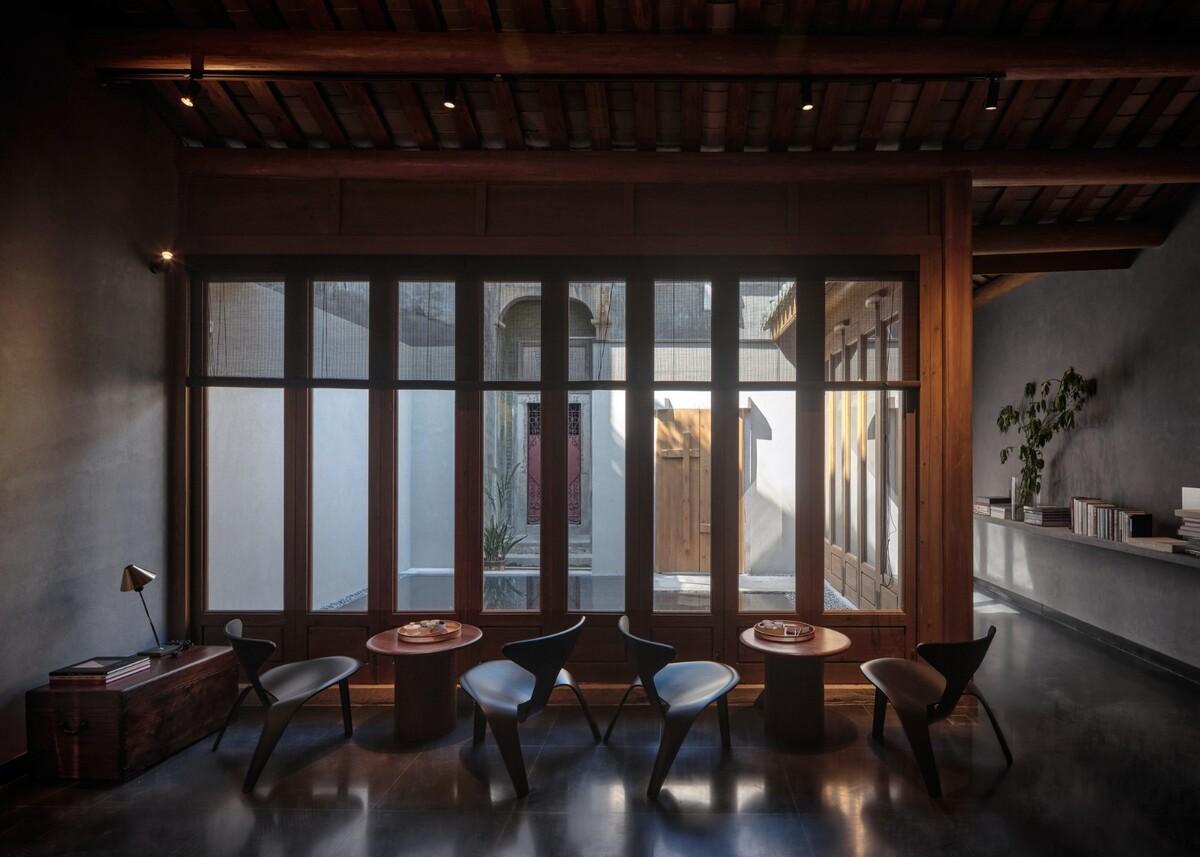 潮州有熊酒店 / 以靠建筑