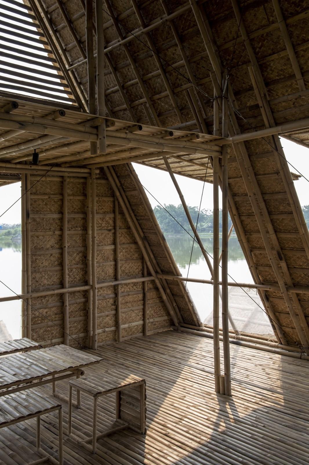 适应气候变化，漂浮竹屋 / H&P Architects