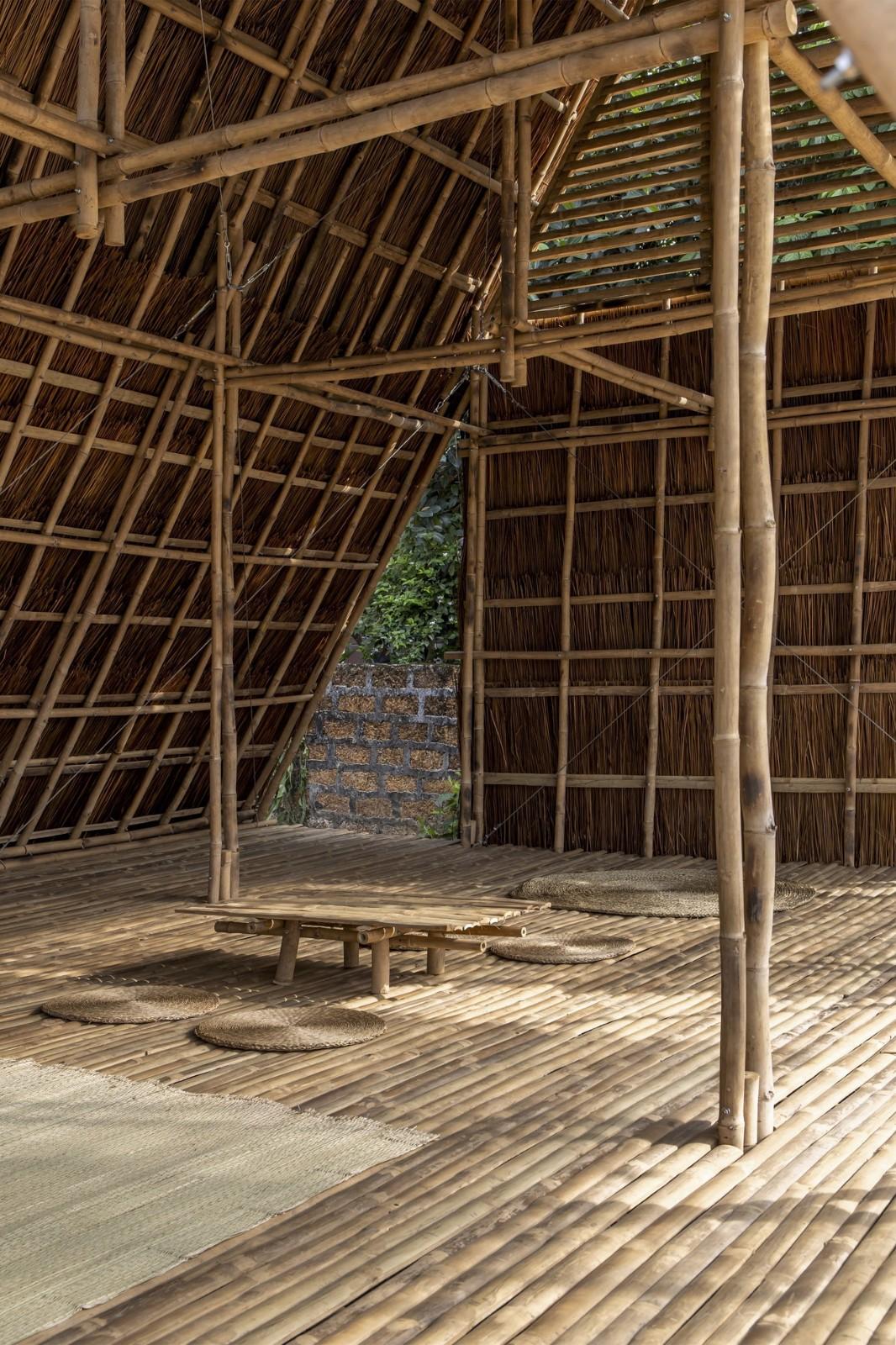 适应气候变化，漂浮竹屋 / H&P Architects