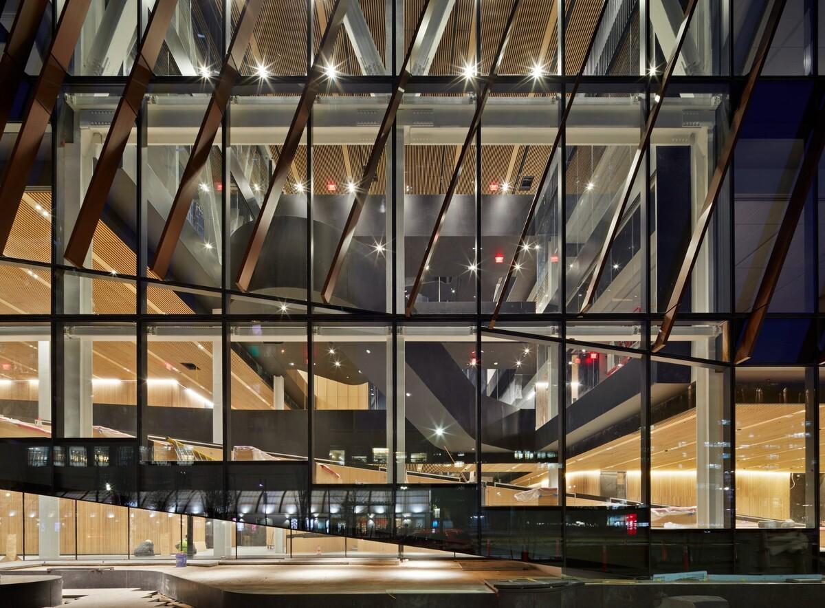 波士顿大学计算与数据科学中心 / KPMB Architects
