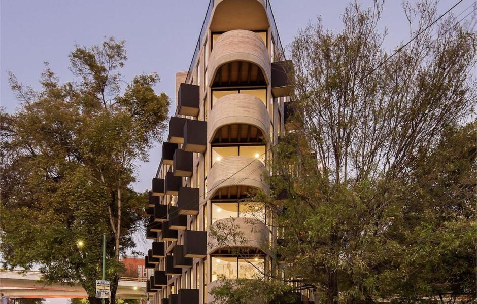 三角形住宅楼：MO288 住宅楼 / HGR ARQUITECTOS