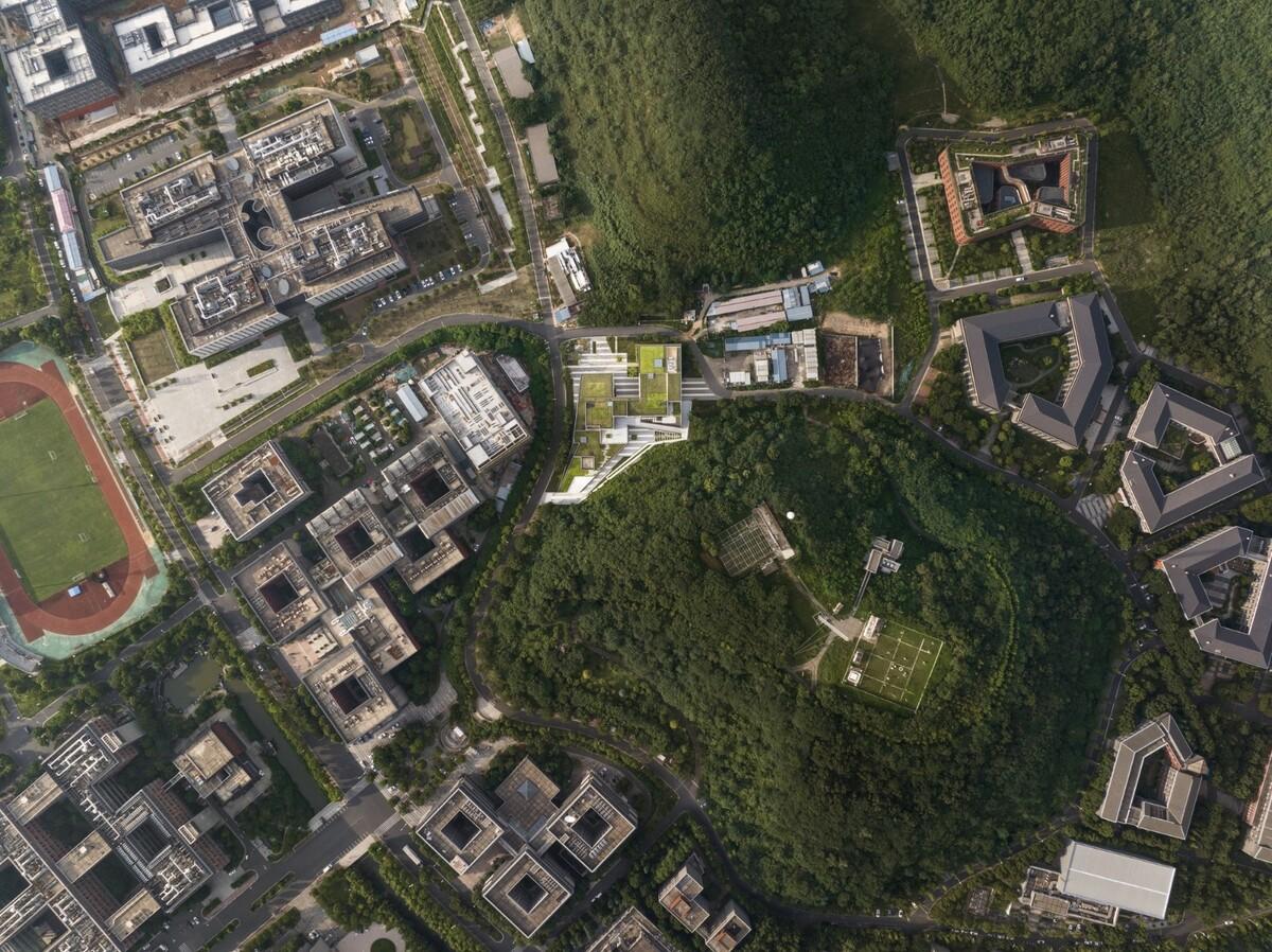 南京大学仙林校区众创空间二期 / 南大建筑钟华颖工作室