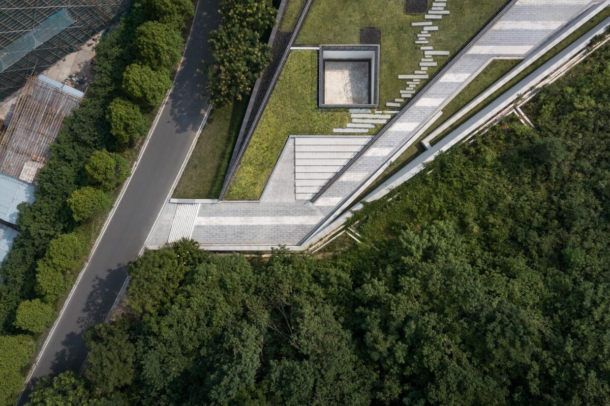 南京大学仙林校区众创空间二期 / 南大建筑钟华颖工作室