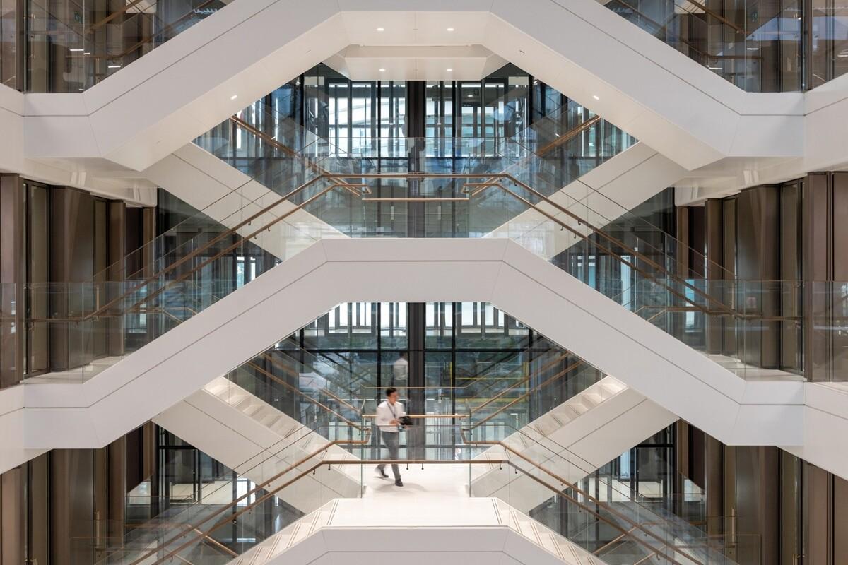 胡志明市科技银行总部 / Foster + Partners