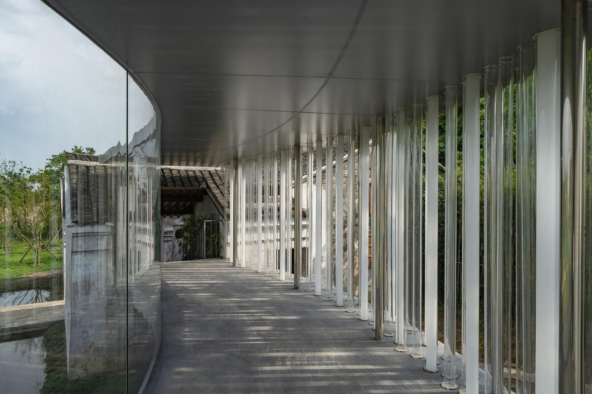 南北湖湖滨茶室 / 十域建筑