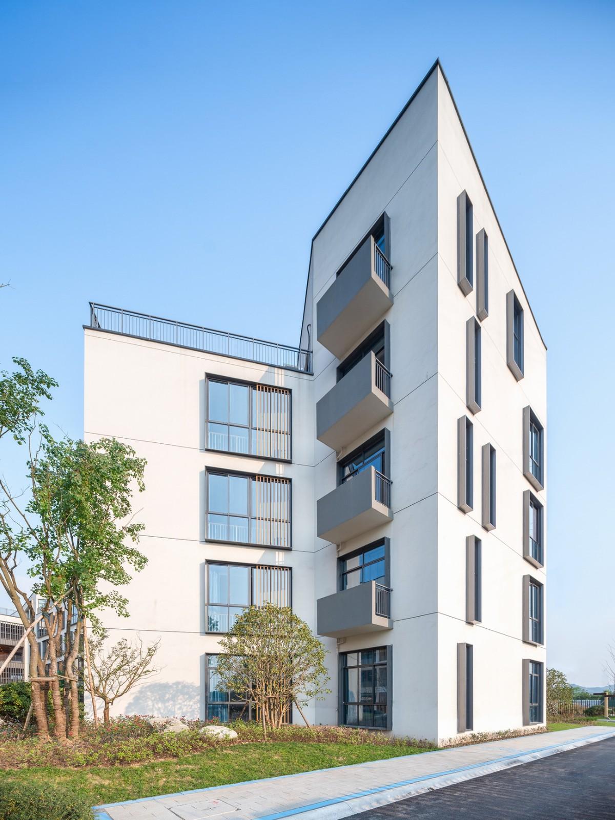 杭州中泰中学建筑设计 / LZGC量子构城设计事务所+浙江建院建筑规划设计院