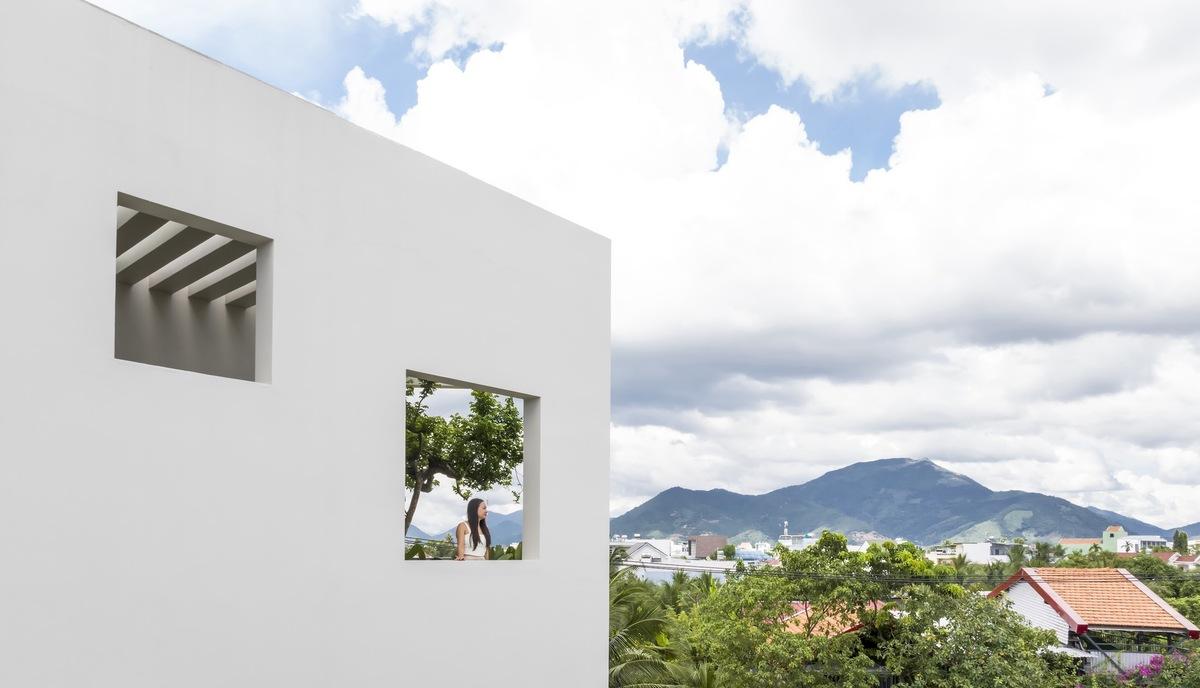 天空花园别墅 / Pham Huu Son Architects