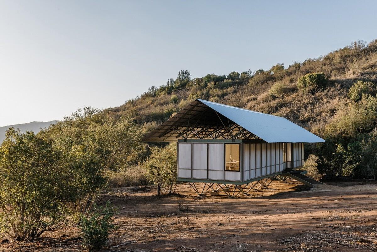 工业化建筑系统原型 / Ignacio Rojas Hirigoyen Arquitectos + The Andes House