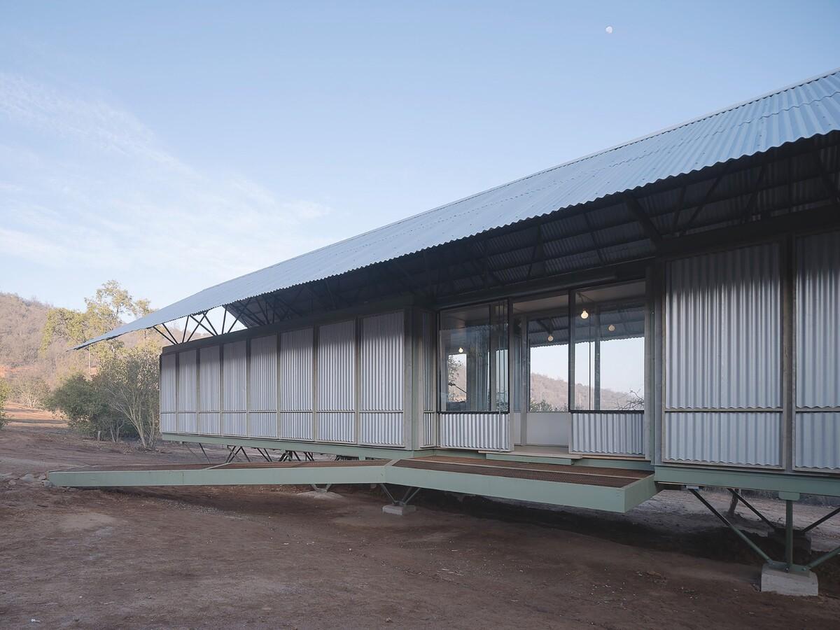 工业化建筑系统原型 / Ignacio Rojas Hirigoyen Arquitectos + The Andes House