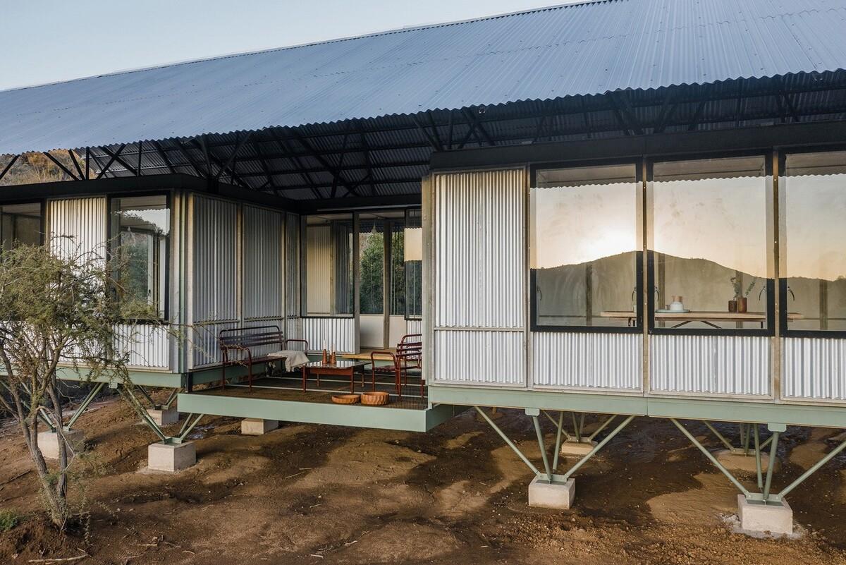 工业化建筑系统原型 / Ignacio Rojas Hirigoyen Arquitectos + The Andes House