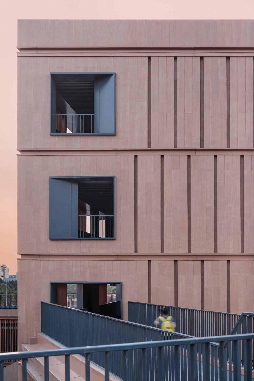 江苏省梅村高级中学空港分校 / 华南理工大学建筑设计研究院