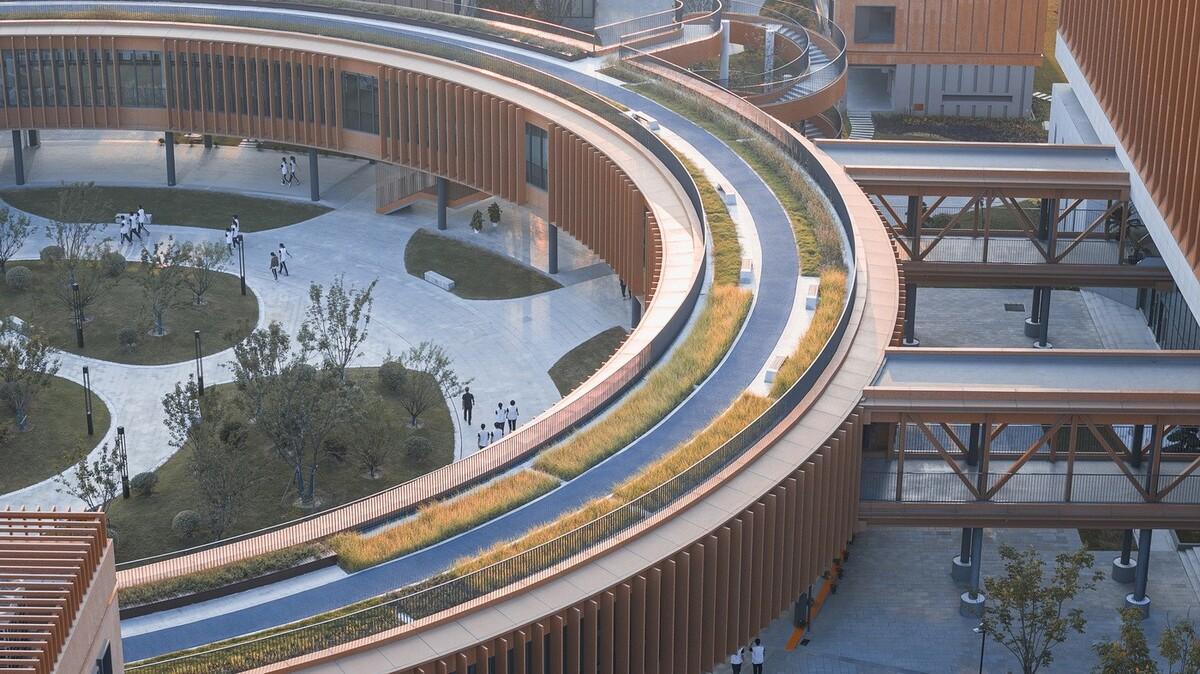 江苏省梅村高级中学空港分校 / 华南理工大学建筑设计研究院