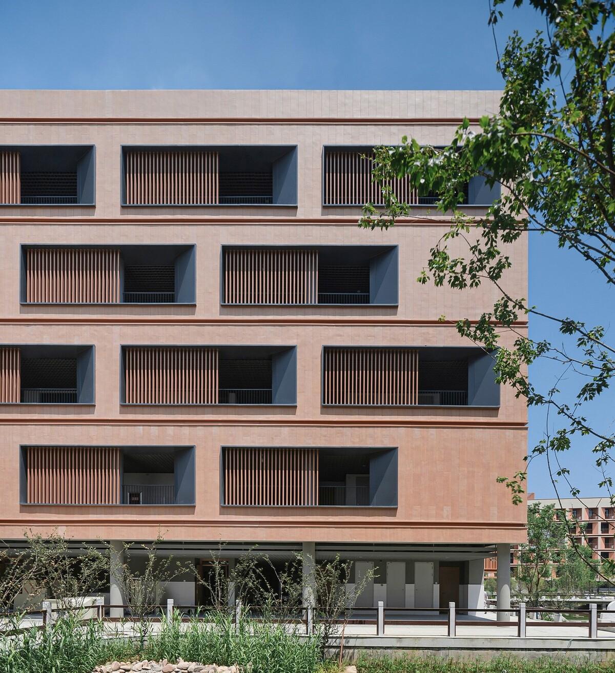 江苏省梅村高级中学空港分校 / 华南理工大学建筑设计研究院