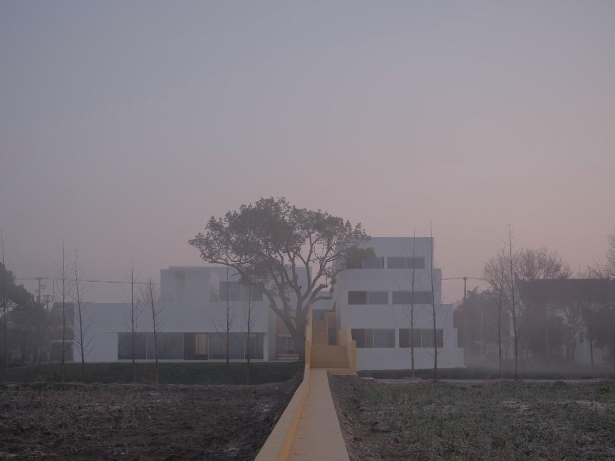 “q” Center —上海廊下村民活动中心 / Atelier tf + ppas
