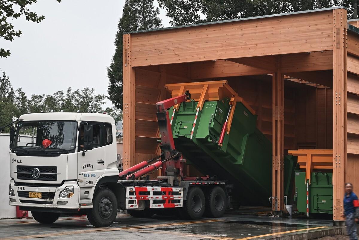 廊坊北凤道垃圾中转站设计 / 园里建筑工作室