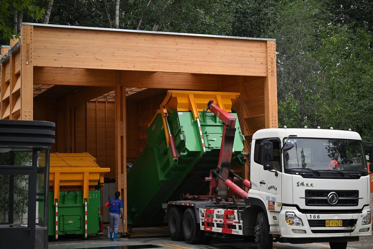 廊坊北凤道垃圾中转站设计 / 园里建筑工作室