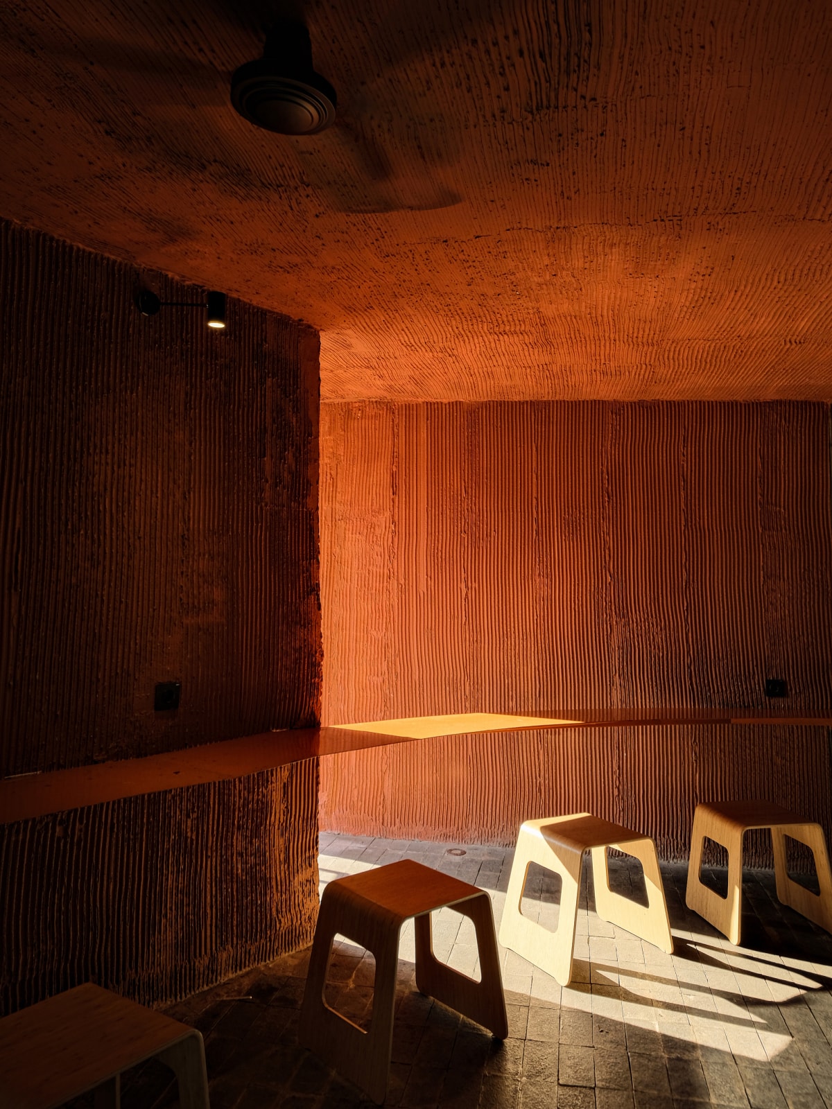 District 27咖啡店 / INS Studio