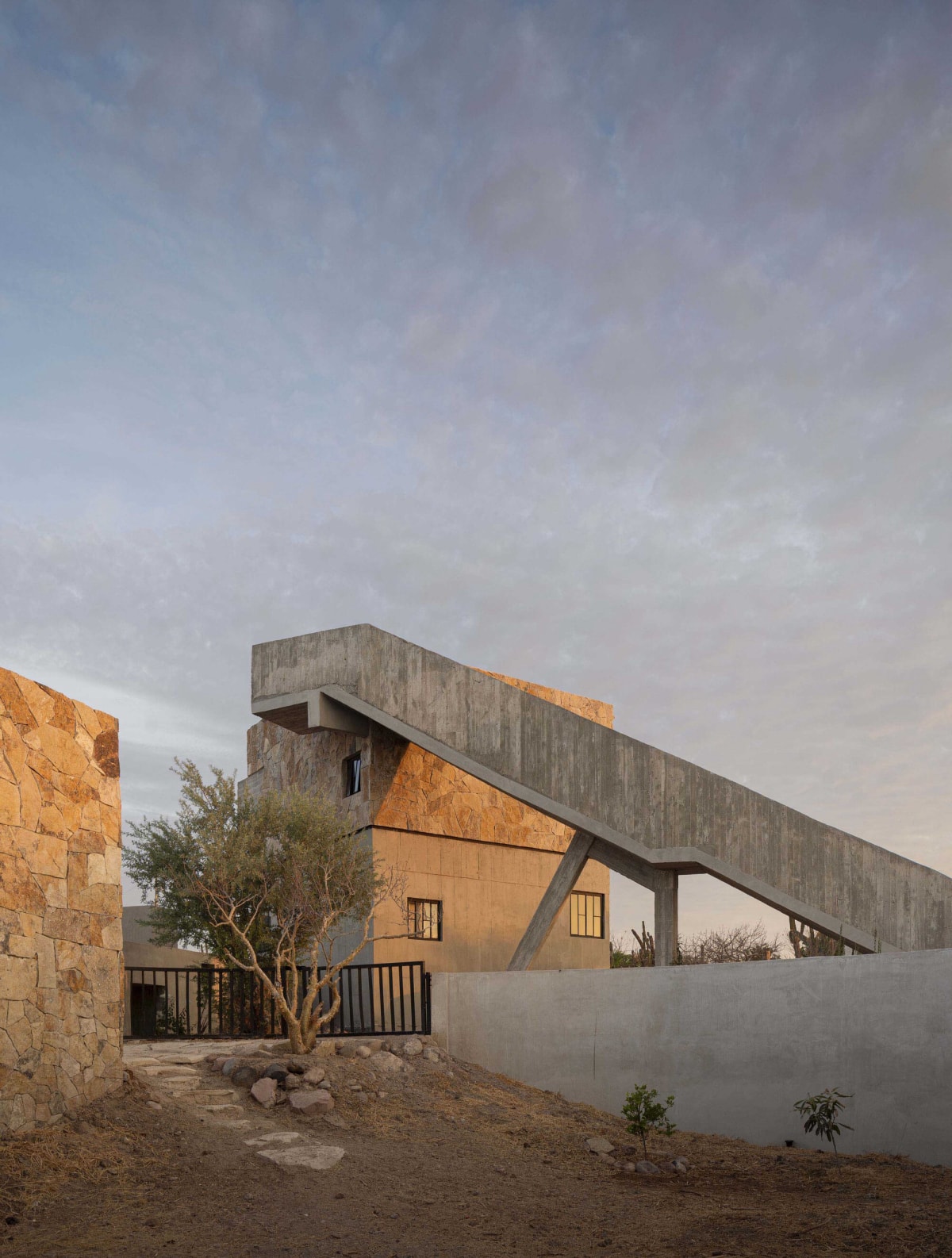 La Paz住宅：墨西哥的自然栖居 / Ludwig Godefroy Architecture
