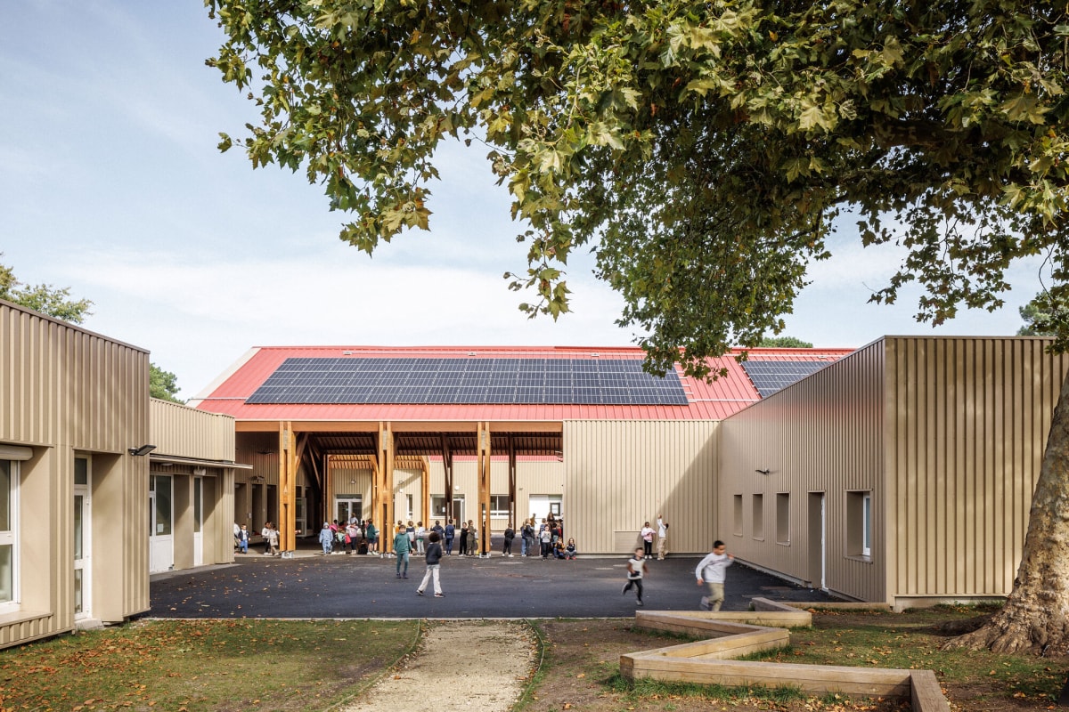 Cap de Bos学校群 / BPM Architectes