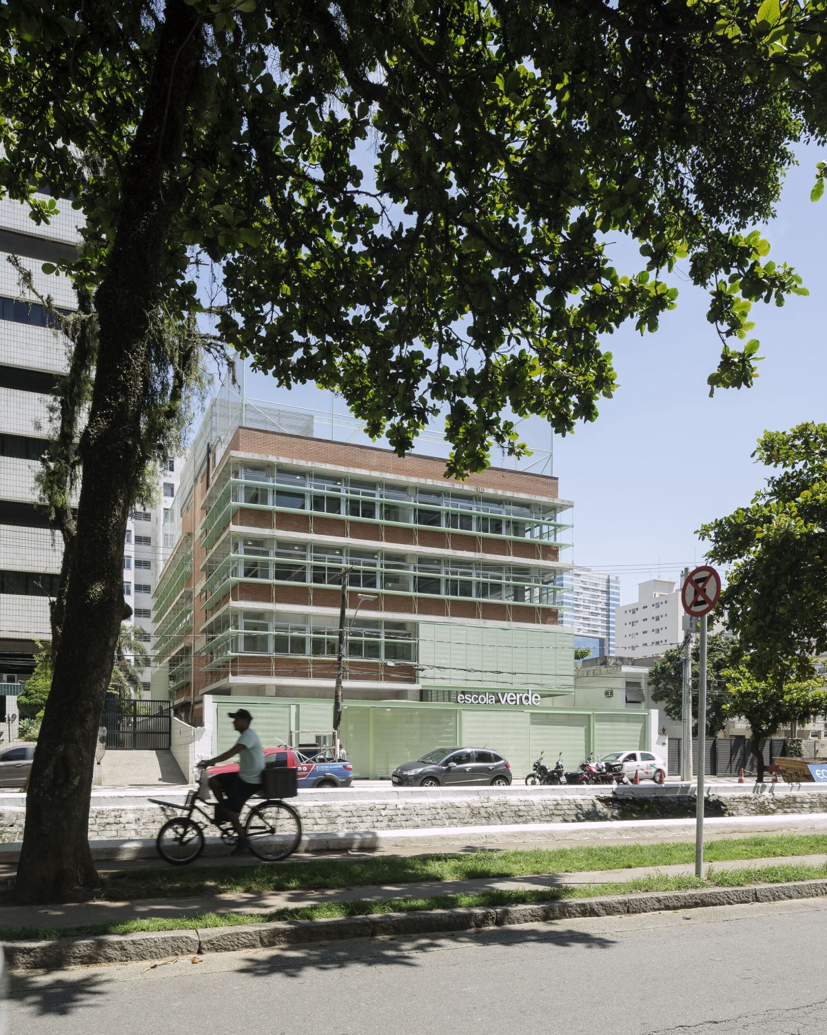 维德学校，巴西海岸的教育新地标 / Ricardo Gusmao Arquitetos + Guido Otero Arquitetura